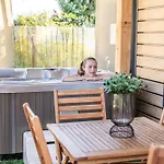 Hiskovec - Village Apartman *
