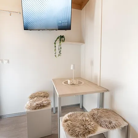 Hiskovec - Village *