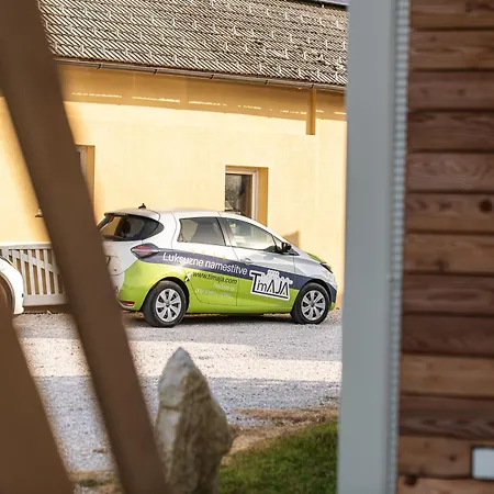 Apartment Hiskovec - Village