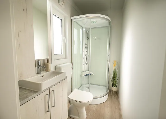 Hiskovec - Village *