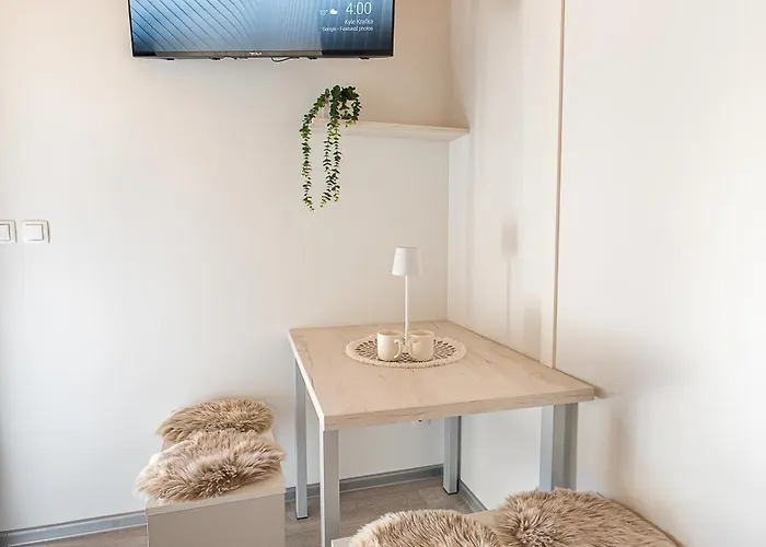 Hiskovec - Village *