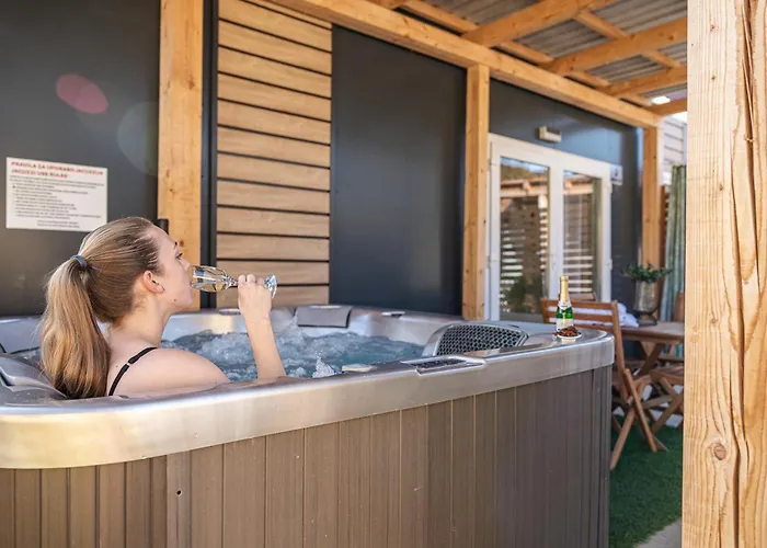 Hiskovec - Village *